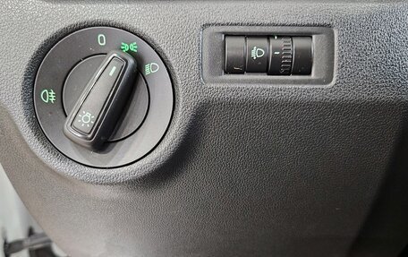 Skoda Rapid I, 2018 год, 1 120 000 рублей, 14 фотография
