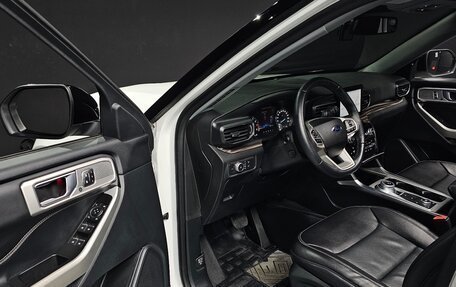 Ford Explorer VI, 2022 год, 2 900 000 рублей, 6 фотография