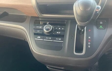 Honda Freed II, 2022 год, 1 298 000 рублей, 12 фотография