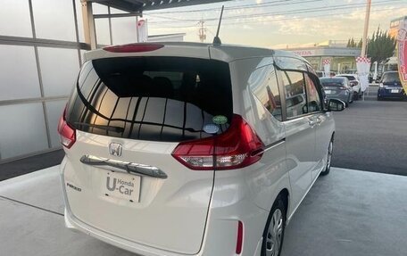 Honda Freed II, 2022 год, 1 298 000 рублей, 5 фотография