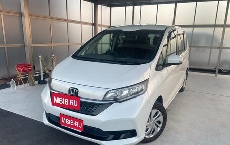 Honda Freed II, 2022 год, 1 298 000 рублей, 1 фотография