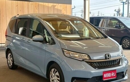 Honda Freed II, 2022 год, 1 353 000 рублей, 1 фотография