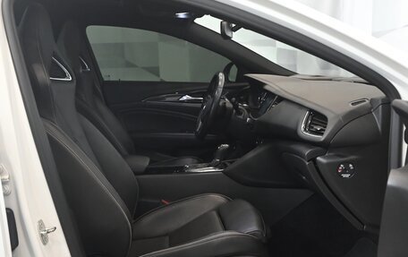 Opel Insignia II рестайлинг, 2018 год, 2 830 000 рублей, 12 фотография