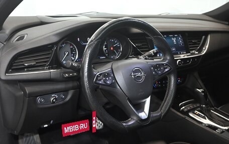 Opel Insignia II рестайлинг, 2018 год, 2 830 000 рублей, 21 фотография