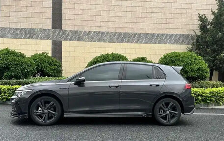 Volkswagen Golf VIII, 2022 год, 1 940 131 рублей, 5 фотография