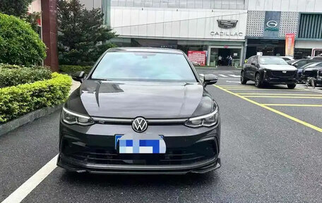Volkswagen Golf VIII, 2022 год, 1 940 131 рублей, 2 фотография