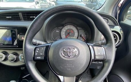 Toyota Vitz, 2020 год, 743 000 рублей, 16 фотография