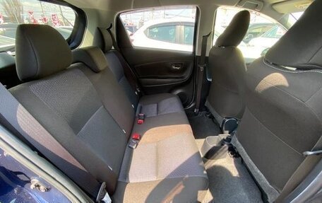 Toyota Vitz, 2020 год, 743 000 рублей, 27 фотография