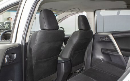 Toyota RAV4, 2013 год, 1 650 000 рублей, 11 фотография