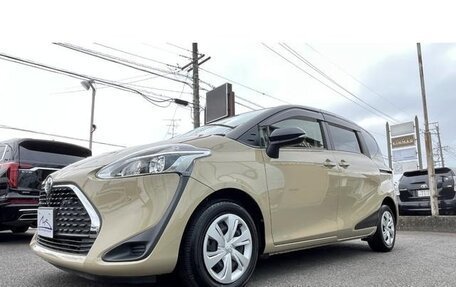 Toyota Sienta II, 2021 год, 1 093 000 рублей, 3 фотография