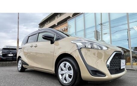 Toyota Sienta II, 2021 год, 1 093 000 рублей, 2 фотография