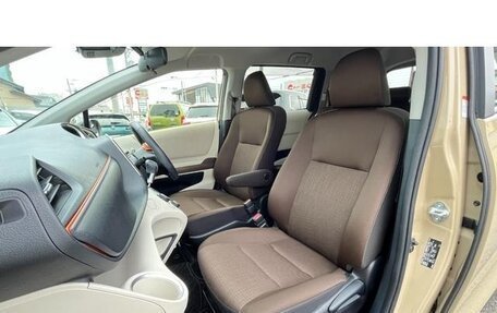 Toyota Sienta II, 2021 год, 1 093 000 рублей, 14 фотография