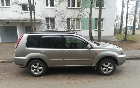 Nissan X-Trail, 2001 год, 400 000 рублей, 12 фотография