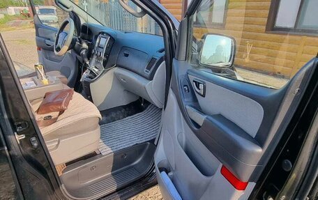 Hyundai Grand Starex Grand Starex I рестайлинг 2, 2010 год, 1 550 000 рублей, 5 фотография