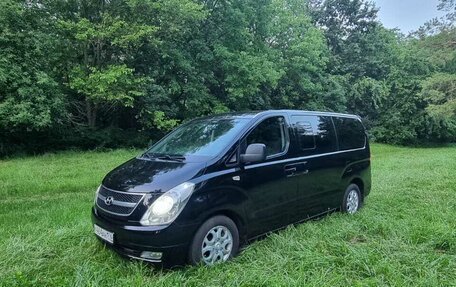 Hyundai Grand Starex Grand Starex I рестайлинг 2, 2010 год, 1 550 000 рублей, 7 фотография