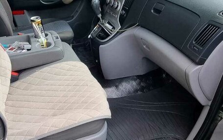 Hyundai Grand Starex Grand Starex I рестайлинг 2, 2010 год, 1 550 000 рублей, 21 фотография