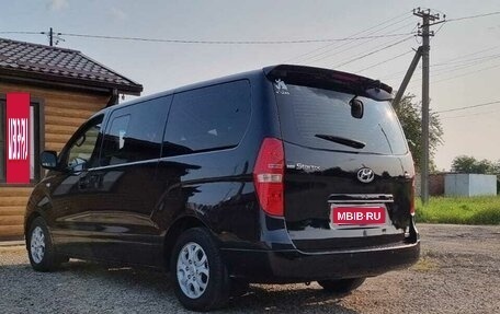 Hyundai Grand Starex Grand Starex I рестайлинг 2, 2010 год, 1 550 000 рублей, 18 фотография