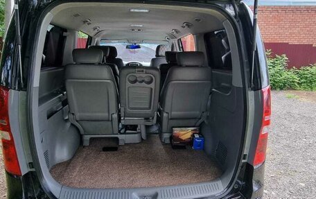 Hyundai Grand Starex Grand Starex I рестайлинг 2, 2010 год, 1 550 000 рублей, 25 фотография