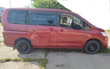 Nissan Serena III, 2010 год, 1 200 000 рублей, 4 фотография