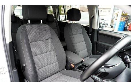 Volkswagen Touran III, 2018 год, 1 120 000 рублей, 5 фотография
