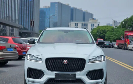 Jaguar F-Pace, 2021 год, 2 840 000 рублей, 2 фотография