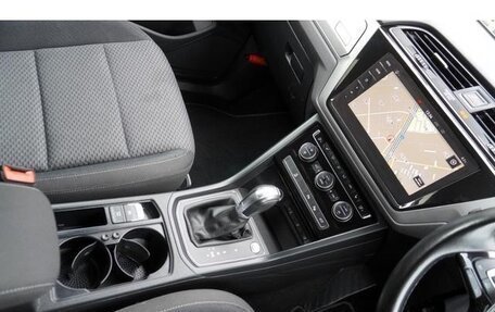 Volkswagen Touran III, 2018 год, 1 120 000 рублей, 12 фотография