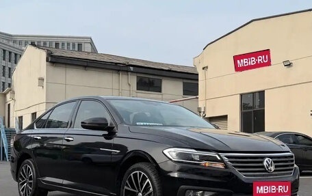 Volkswagen Lavida, 2021 год, 1 250 000 рублей, 2 фотография