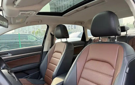 Volkswagen Lavida, 2021 год, 1 250 000 рублей, 21 фотография