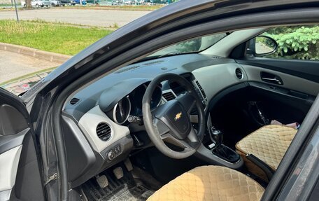 Chevrolet Cruze II, 2011 год, 670 000 рублей, 9 фотография