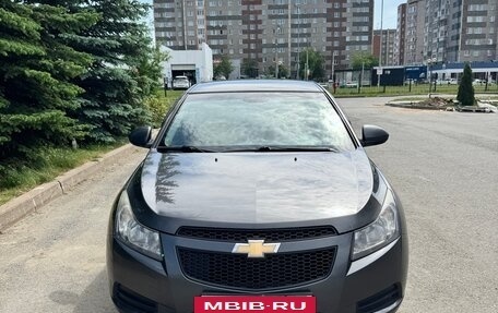 Chevrolet Cruze II, 2011 год, 670 000 рублей, 6 фотография