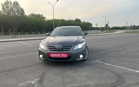 Toyota Camry, 2011 год, 1 490 000 рублей, 10 фотография