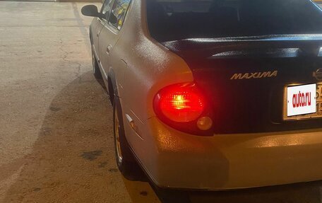 Nissan Maxima VIII, 1999 год, 250 000 рублей, 8 фотография