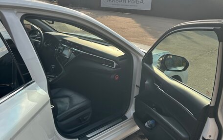 Toyota Camry, 2018 год, 2 530 000 рублей, 14 фотография