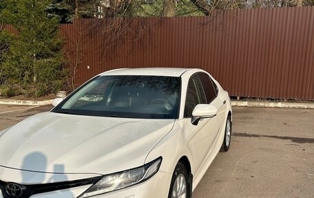 Toyota Camry, 2018 год, 2 530 000 рублей, 6 фотография