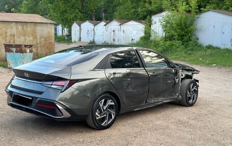 Hyundai Elantra, 2023 год, 1 100 000 рублей, 8 фотография