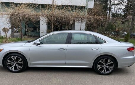 Volkswagen Passat B8 рестайлинг, 2020 год, 2 050 000 рублей, 3 фотография