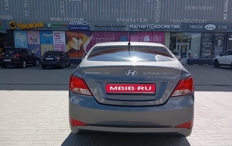 Hyundai Solaris II рестайлинг, 2016 год, 1 000 000 рублей, 3 фотография