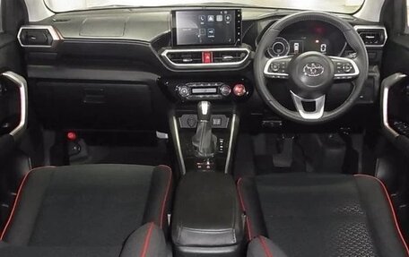 Toyota Raize I, 2021 год, 1 354 000 рублей, 12 фотография