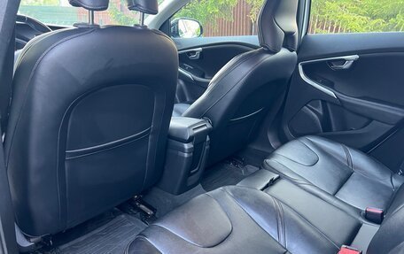 Volvo V40 Cross Country I, 2014 год, 1 520 000 рублей, 7 фотография
