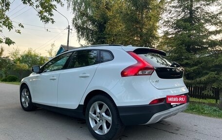Volvo V40 Cross Country I, 2014 год, 1 520 000 рублей, 2 фотография