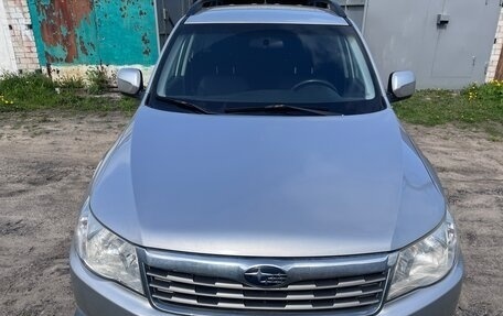Subaru Forester, 2010 год, 850 000 рублей, 3 фотография