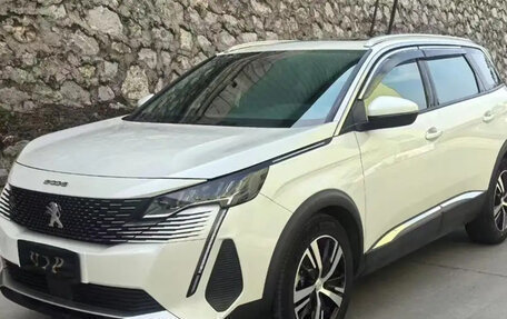 Peugeot 5008 II, 2021 год, 1 940 000 рублей, 1 фотография
