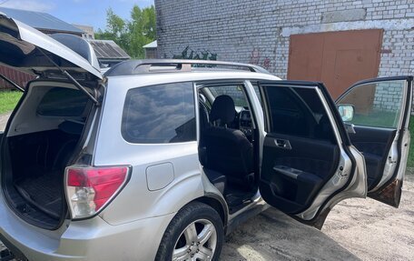 Subaru Forester, 2010 год, 850 000 рублей, 7 фотография