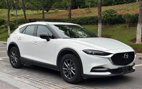 Mazda CX-4, 2021 год, 1 600 011 рублей, 3 фотография