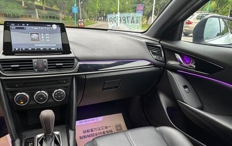 Mazda CX-4, 2021 год, 1 600 011 рублей, 12 фотография
