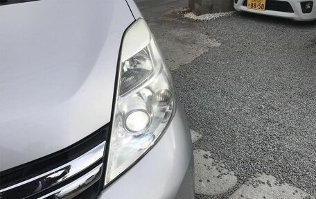 Toyota ISis I, 2013 год, 898 000 рублей, 10 фотография
