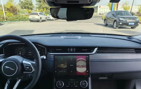 Jaguar XF II, 2022 год, 2 940 000 рублей, 13 фотография