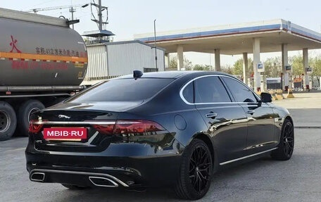 Jaguar XF II, 2022 год, 2 940 000 рублей, 6 фотография
