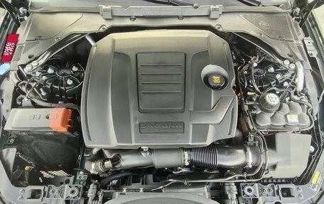Jaguar XF II, 2022 год, 2 940 000 рублей, 19 фотография