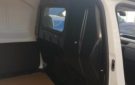 Renault Express, 2023 год, 2 850 000 рублей, 23 фотография